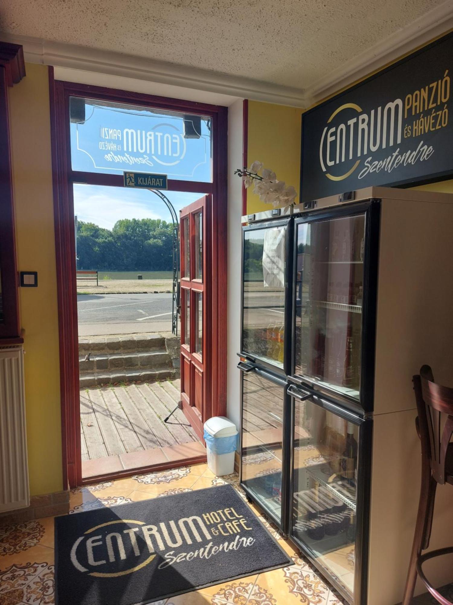 Centrum Panzio Szentendre Exteriör bild