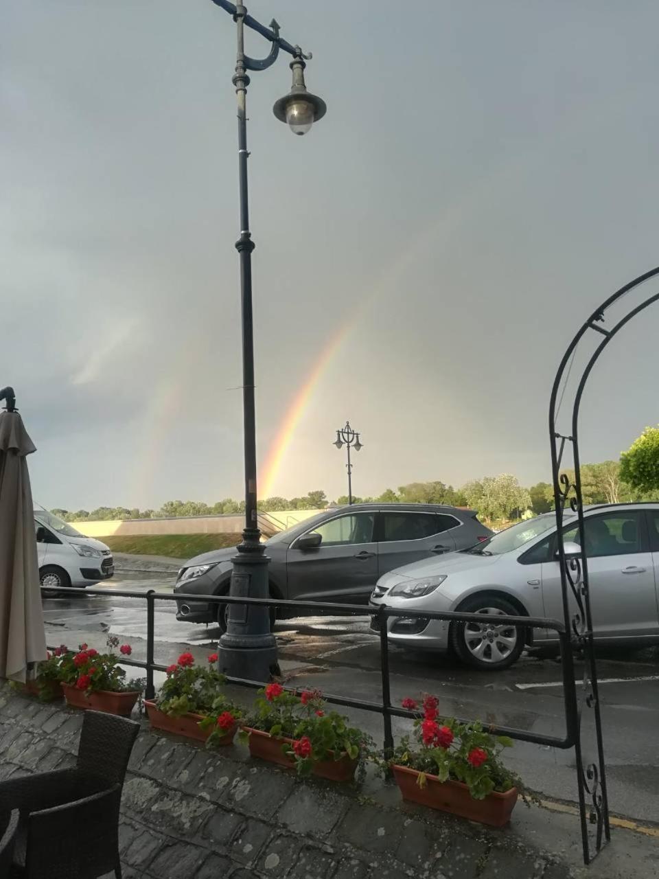 Centrum Panzio Szentendre Exteriör bild